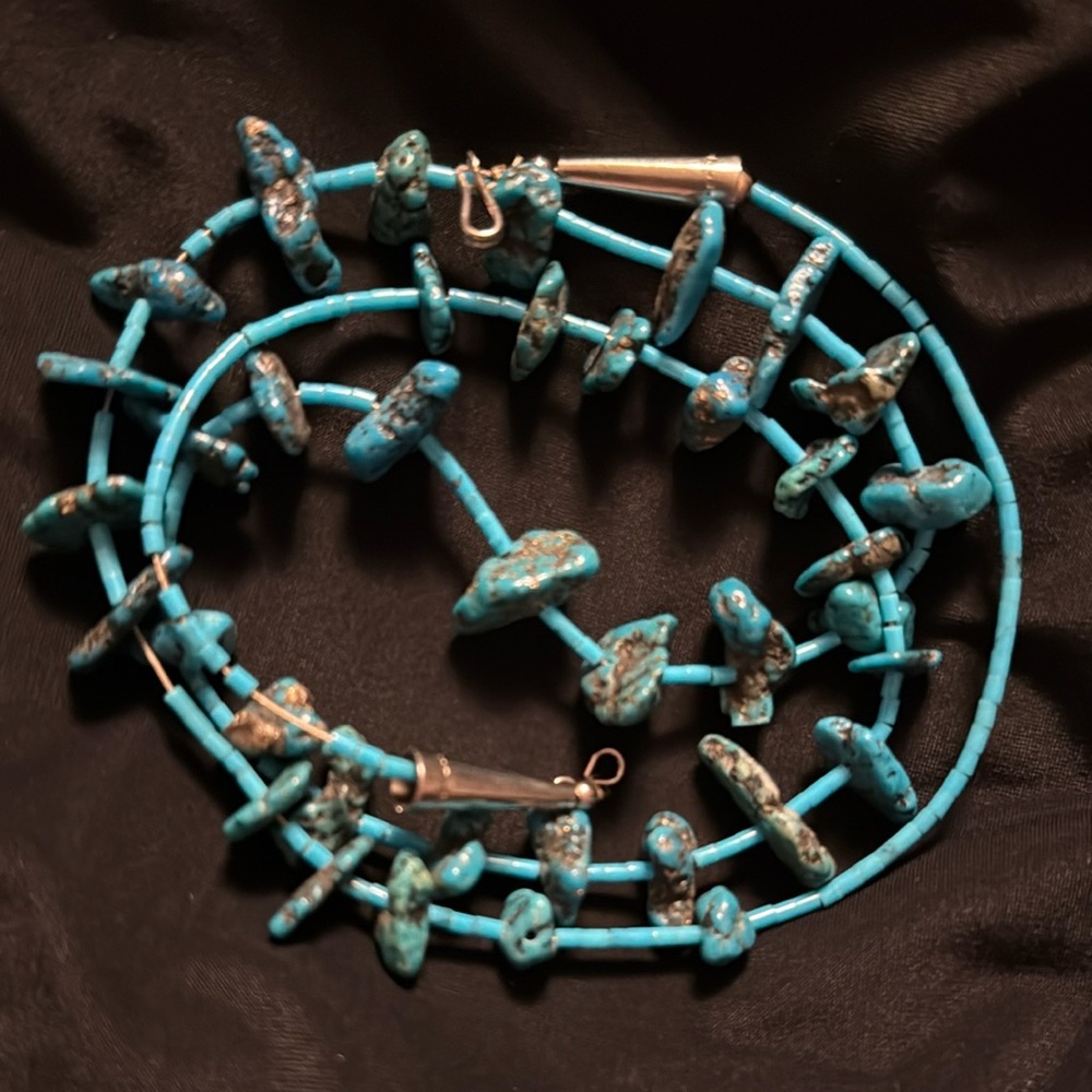 Turquoise Beaded Necklace